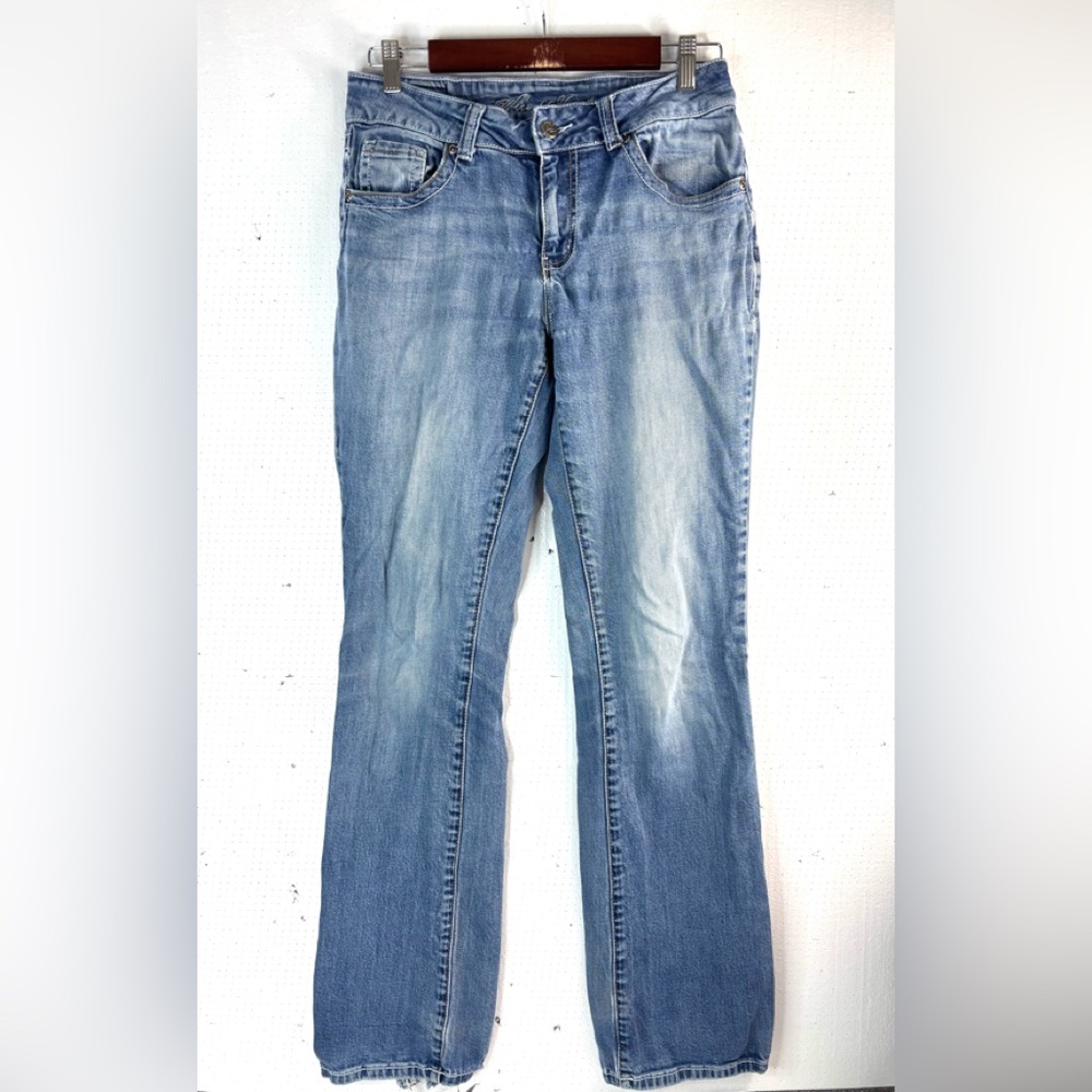 Wired Heart 30x32 Distressed Western Stylish Blue Boot Cut Jeans